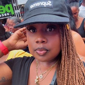 Meet your Posher, Tahisha